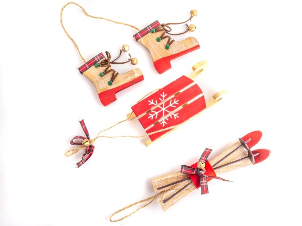 Christbaumschmuck aus Holz 3er Set Schlitten, Skier und Stiefel