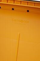 Samsonite Essens Spinner 69 cm mit TSA-Zahlenschloss radiant yellow