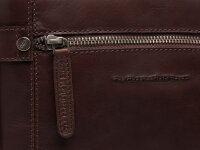 The Chesterfield Brand C48.1300 Brandis Umhängetasche Wax Pull Up Leder 01 brown