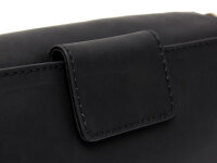 The Chesterfield Brand C48.1308 Upsala Crossbody Wax Pull Up Leder 00 black