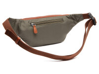 The Chesterfield Brand C23.1030 Leather Waist Pack Fusion...