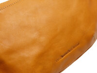 The Chesterfield Brand C48.1318 Leather Shoulder Bag Washed Wax Cow Clarita