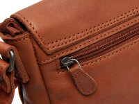 The Chesterfield Brand C48.1373 Leather Shoulder Bag Washed Wax Cow Ann Cognac