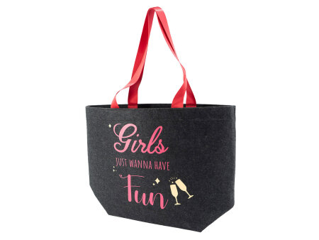Girls have fun